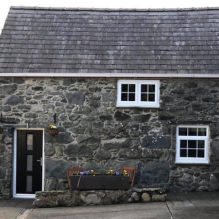 The Grooms Cottage Llanrug Extérieur photo